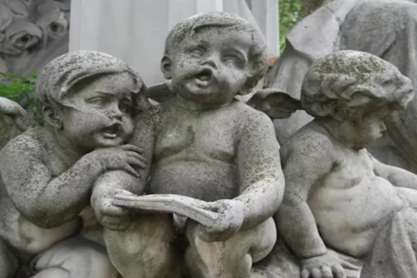 Babybelletje: Meaning, Origin, Symbolism, and Modern Significance Babybelletje